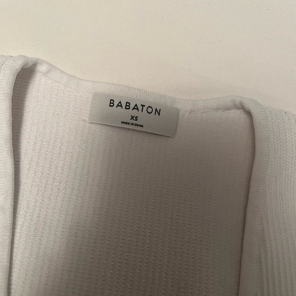 Babaton sculpt knit v neck - Picture 2 of 2